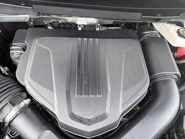 New 2027 Sterling Gray Metallic Chevrolet Z71 image 15
