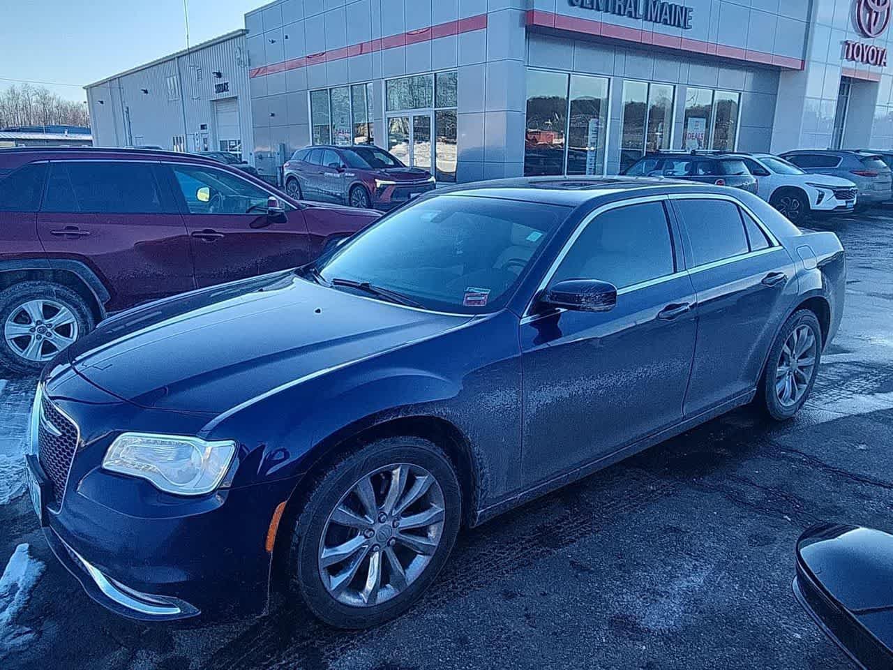 2015 Chrysler 300 Limited