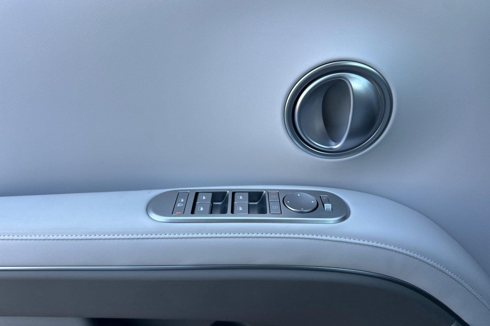 New 2026 Creamy White Pearl Hyundai SEL FWD image 39