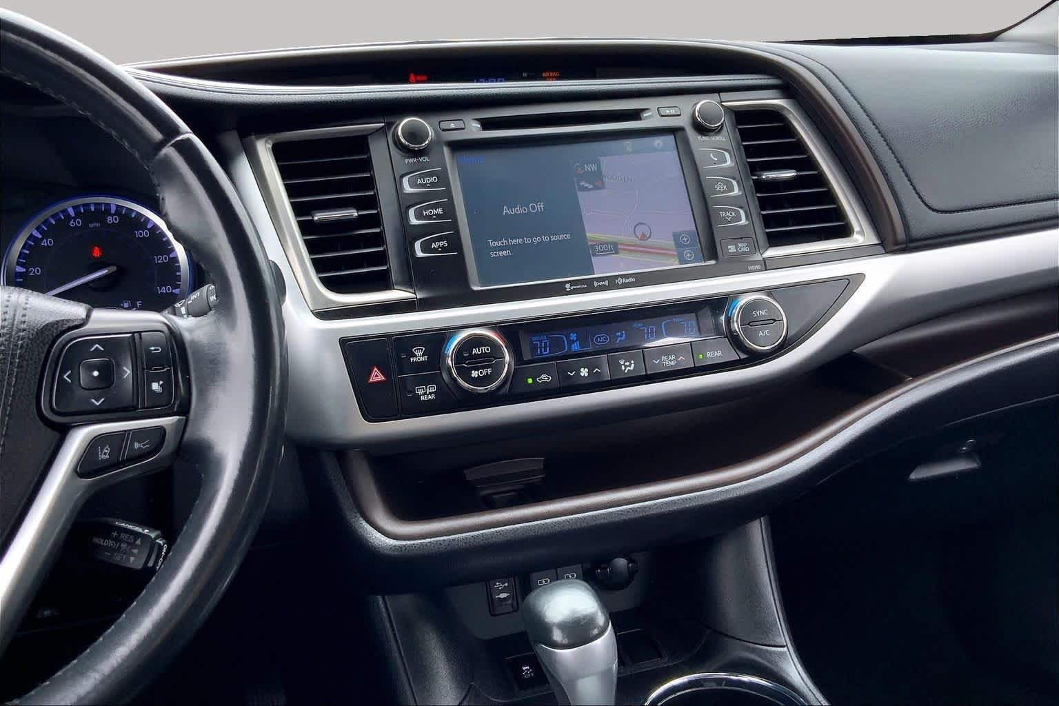 Used 2019 Celestial Silver Metallic Toyota XLE image 7