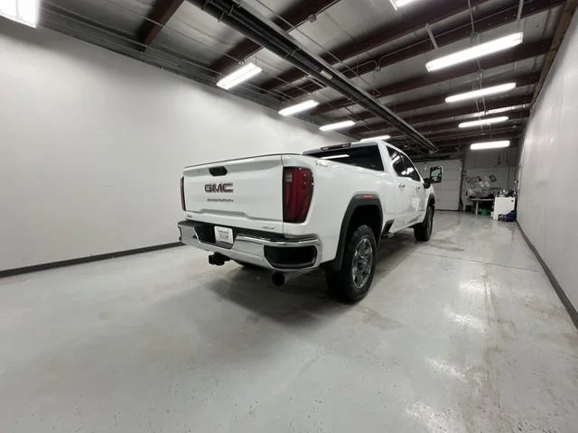 2026 GMC Sierra 2500HD SLT - Photo 8
