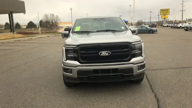 Used 2025 Silver Ford Lariat image 3