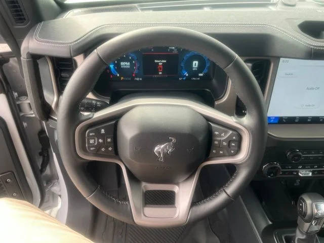 2025 Ford Bronco 4-Door Outer Banks - Photo 13