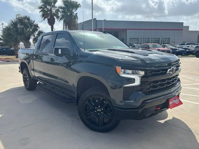 Used 2025 Gray Chevrolet LT Trail Boss image 1