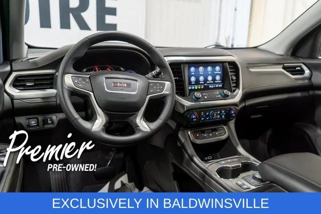 Used 2023 Silver GMC SLT image 12
