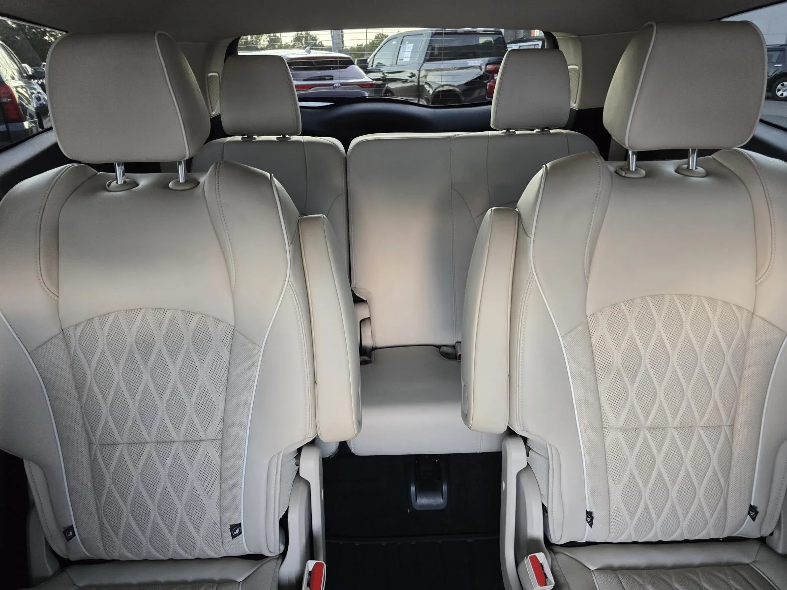 Certified Used 2023 MOONSTONE GRAY METALLIC Buick Avenir image 18