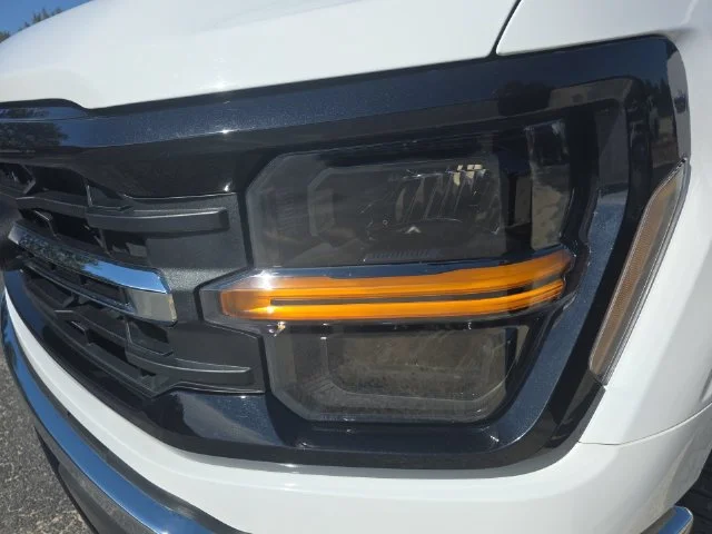Used 2025 White Ford XLT image 30