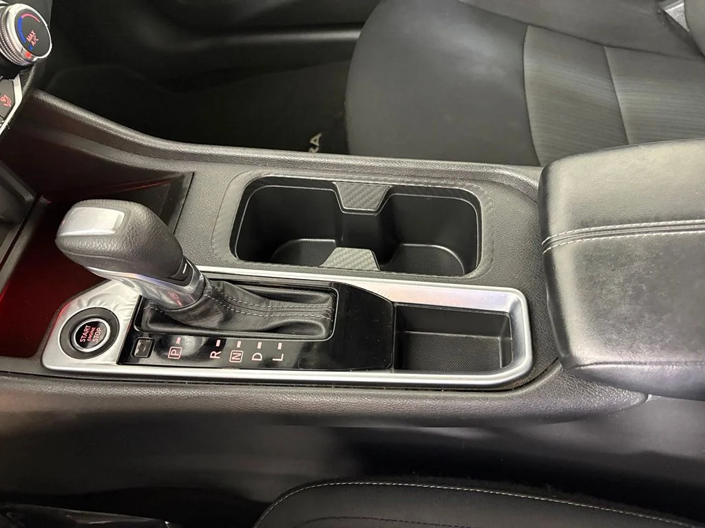 Used 2024 Gray Nissan SV image 29
