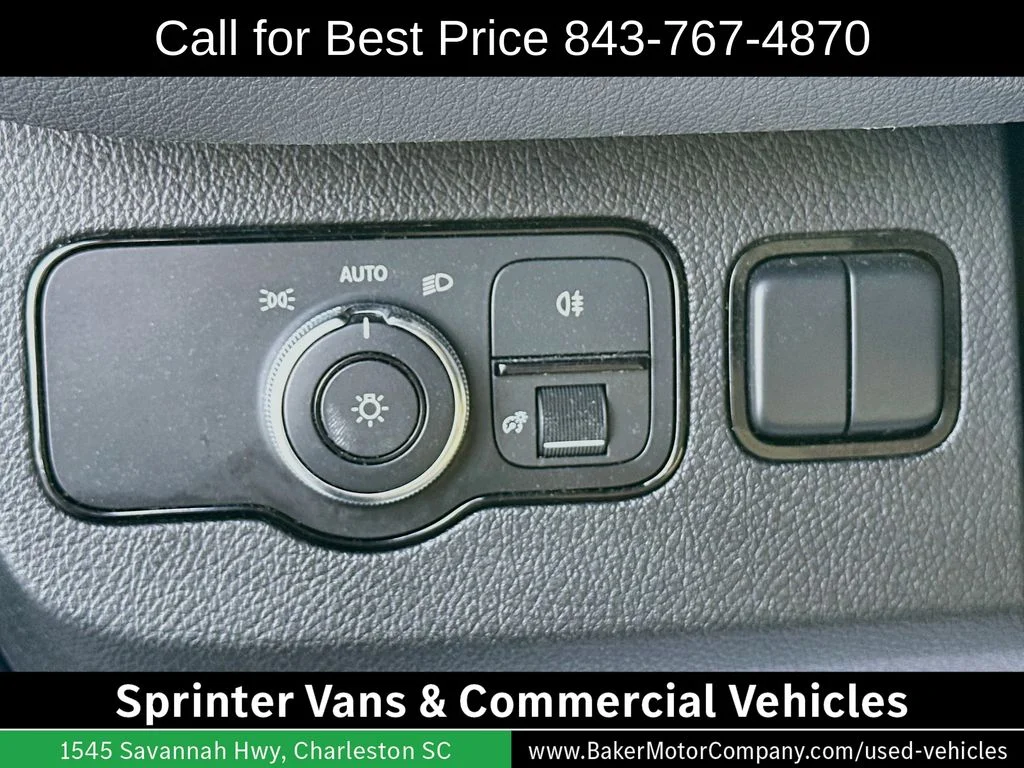 Used 2019 Jet Black Mercedes-Benz Cargo 170 WB EXT image 11