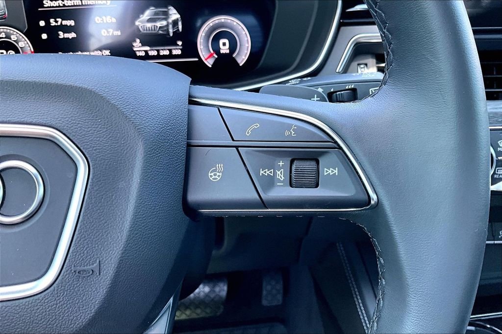 Used 2023  Audi 45 Premium Plus image 19