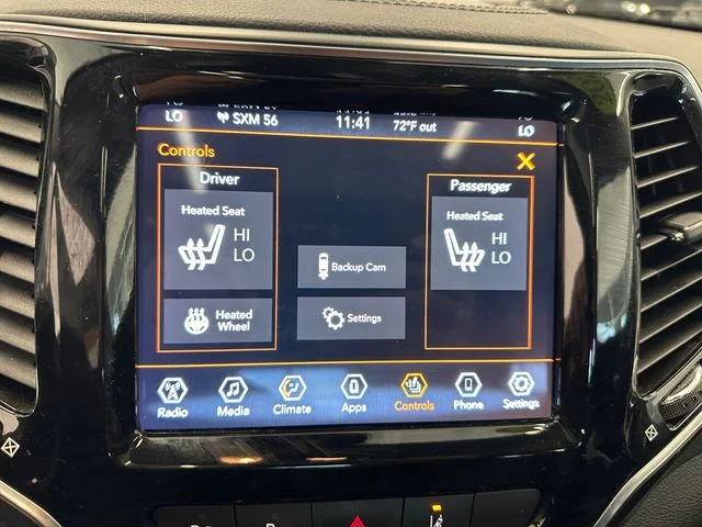 Used 2022 Gray Jeep Limited image 30