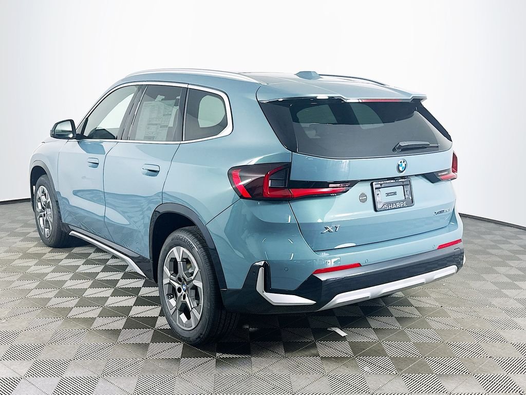 Used 2026 Green Metallic BMW xDrive28i image 7