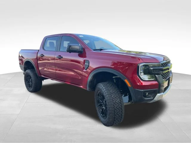 Used 2025 Red Ford XLT image 8