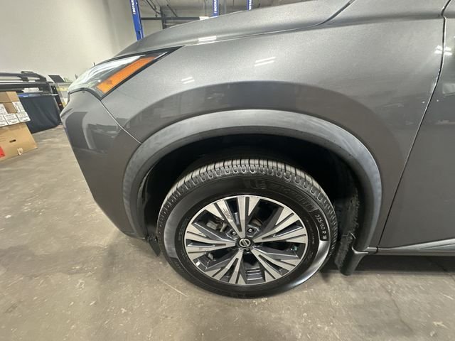 Certified Used 2021 Gun Metallic Nissan SV image 23