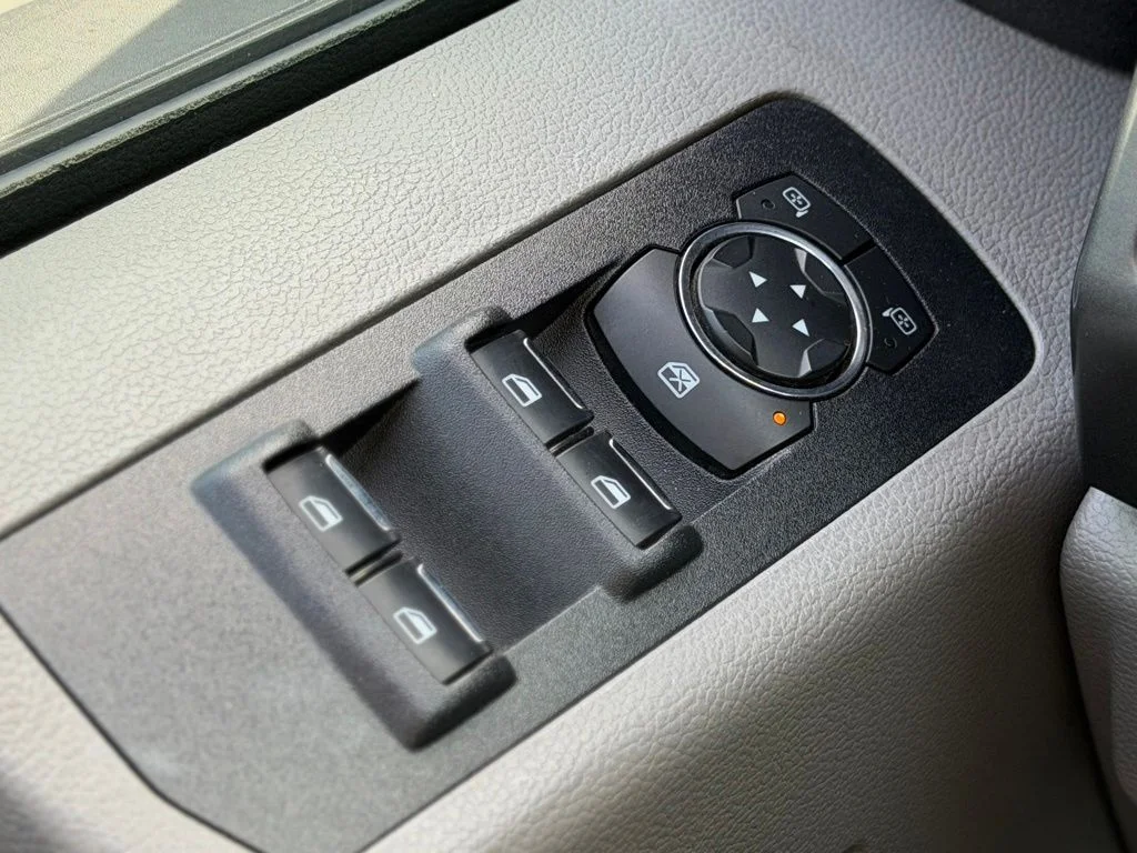 Used 2018 White Ford XLT image 17