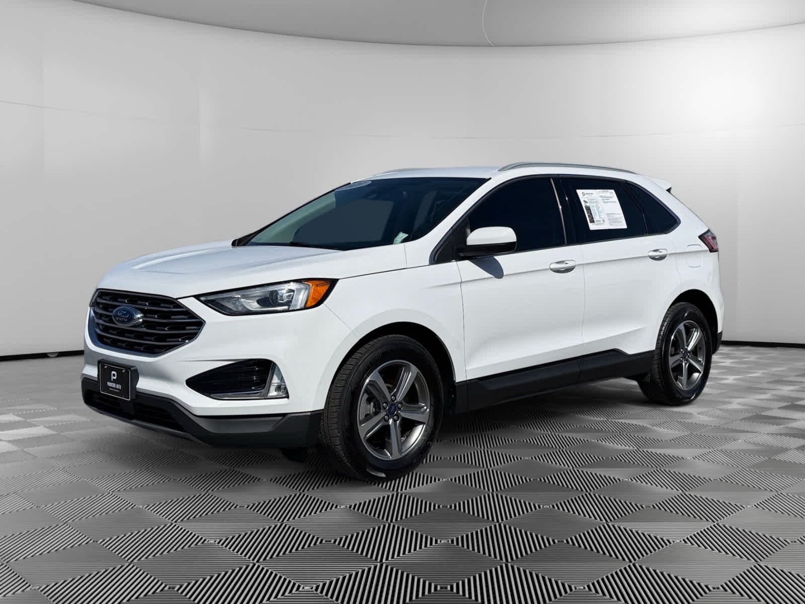 2021 Ford Edge SEL AWD's photo