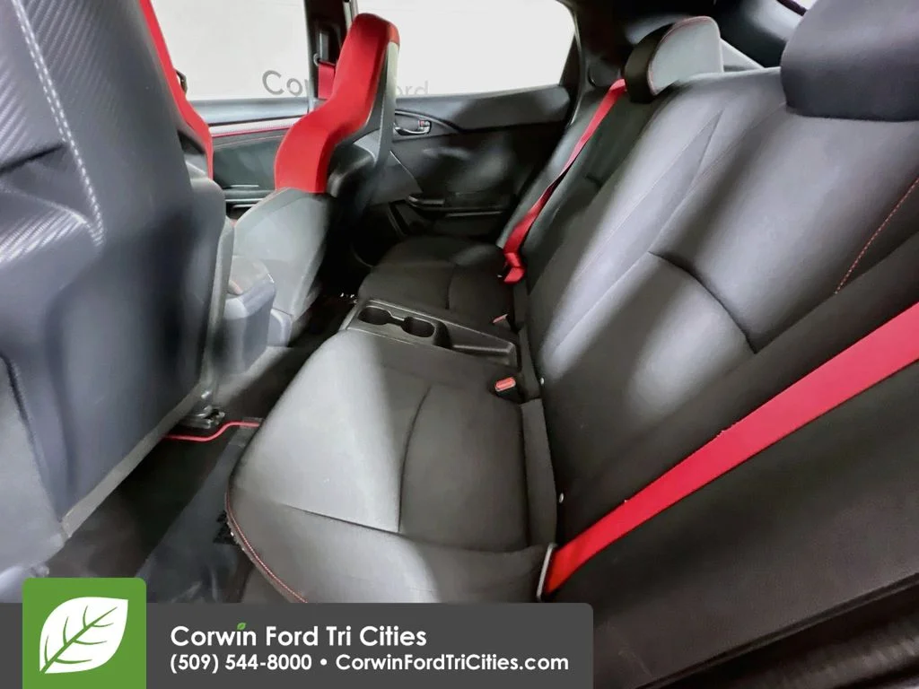 Used 2019 Rallye Red Honda Touring image 27