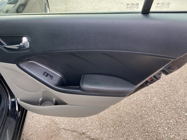 2015 Kia Forte EX - Photo 22