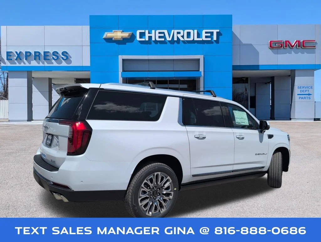 New 2026 Glacier White Tricoat GMC Denali Ultimate image 3