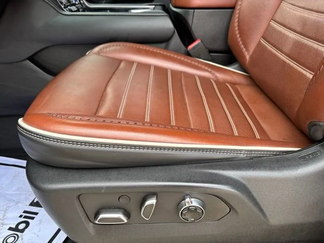 Used 2023 Onyx Black GMC Denali Ultimate image 16