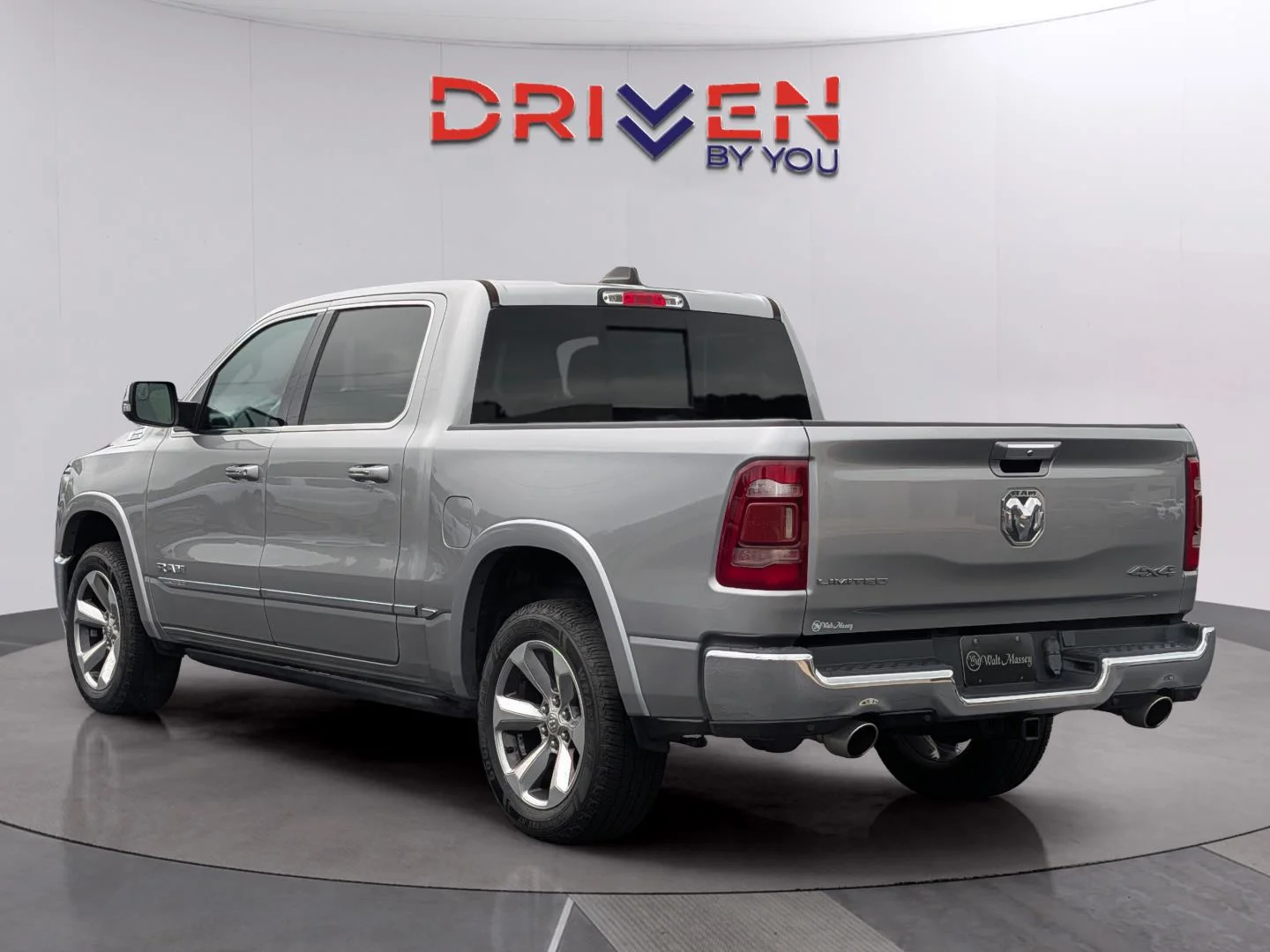 Used 2022 Billet Silver Metallic Clearcoat Ram Limited image 3