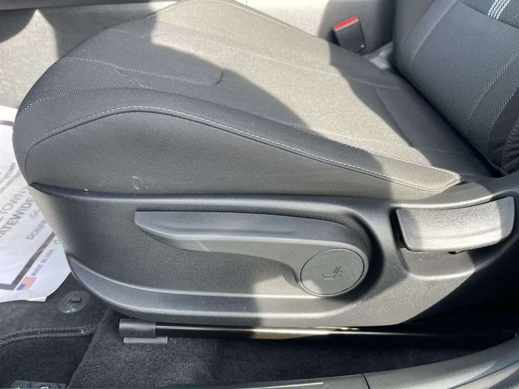 Used 2026 Black Hyundai SE image 16