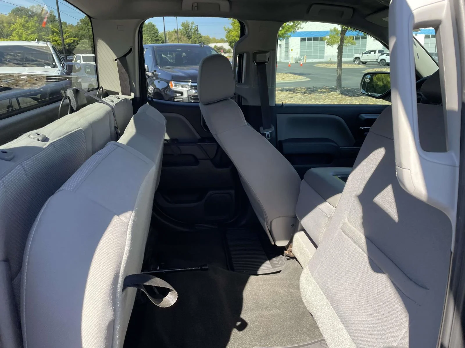 Used 2017 BLACK Chevrolet Custom image 11