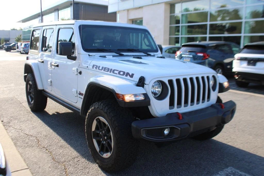 Used 2021 Bright White Clearcoat Jeep Unlimited Rubicon image 8