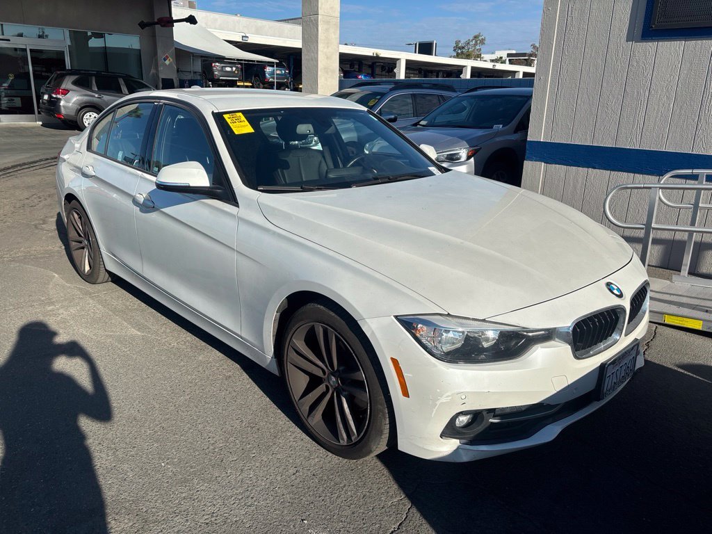 Used 2016 White Metallic BMW 328i image 3