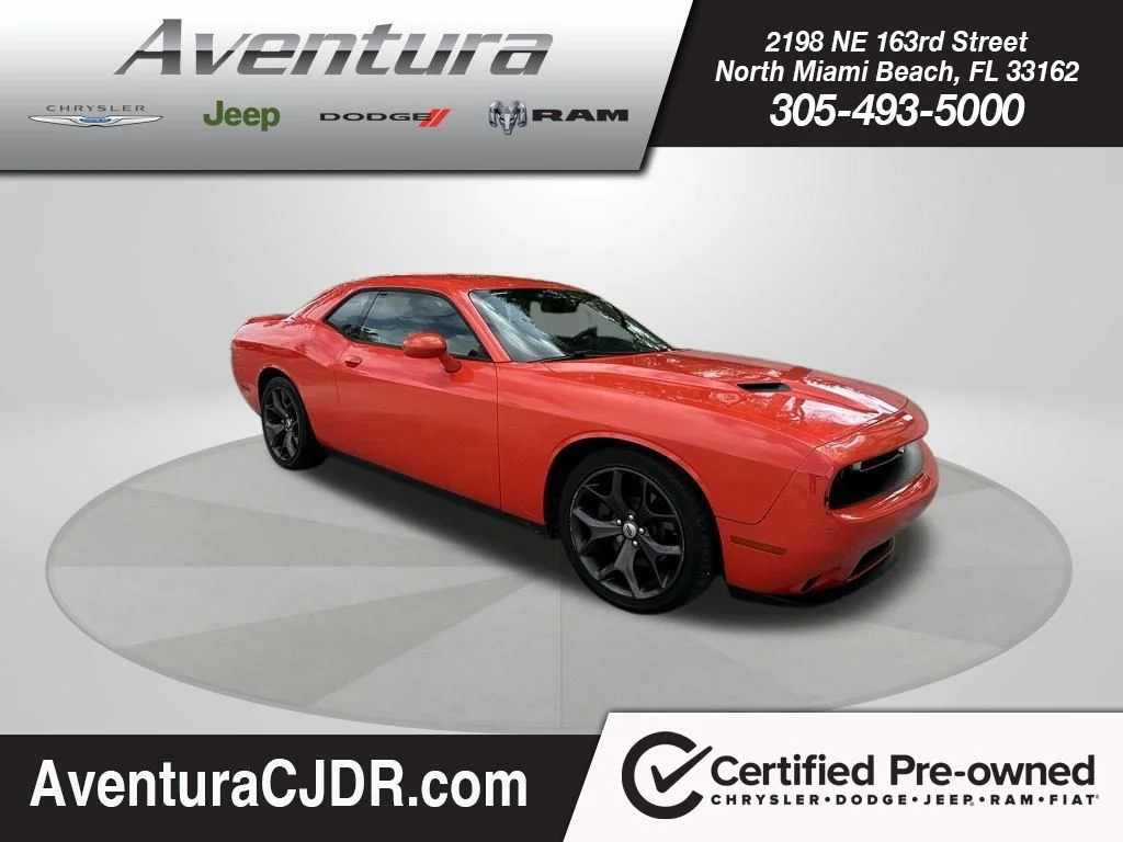 2018 Dodge Challenger SXT's photo
