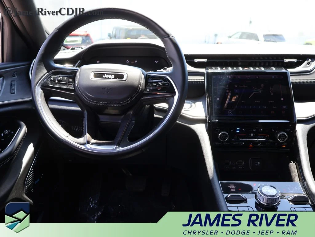 Used 2022 Red Jeep Overland image 20