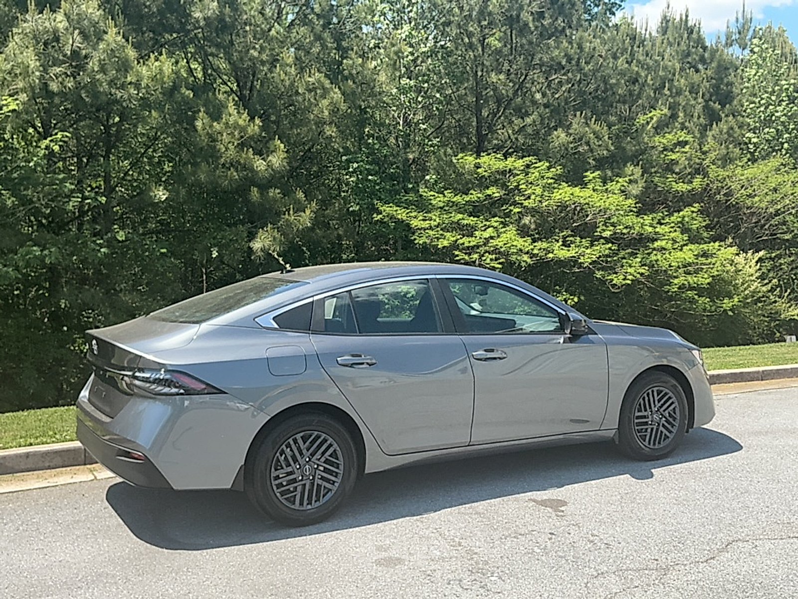 New 2026 Gun Metallic Nissan SV image 2