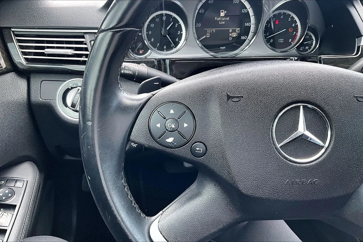 Used 2010 Black Mercedes-Benz  image 11