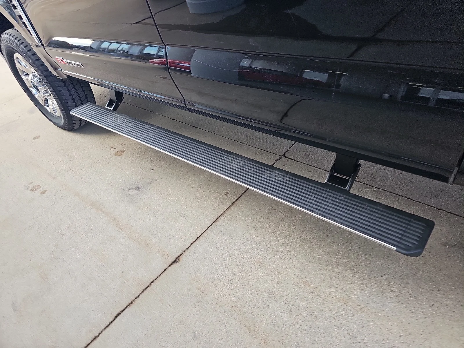 New 2026 Agate Black Metallic Ford F-250® Lariat® image 21