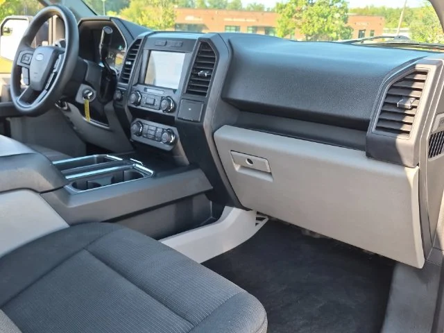 Used 2019 Gray Ford XL image 35