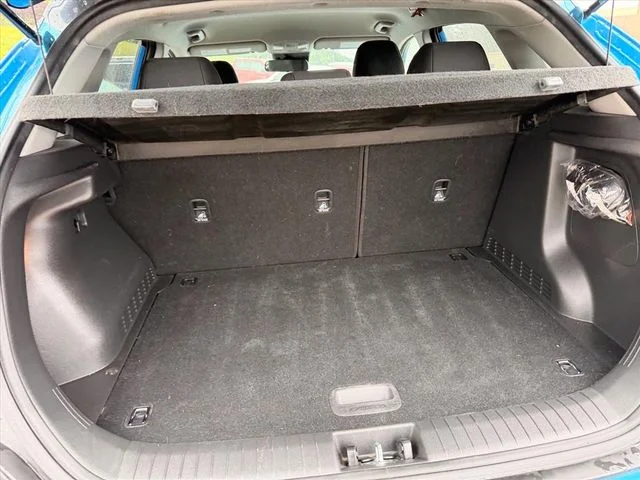 Used 2019 Blue Hyundai SEL image 29
