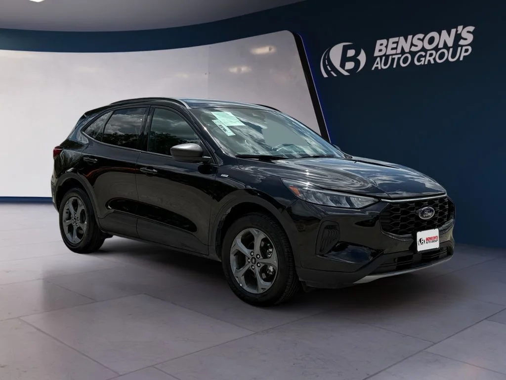 Used 2025 Black Ford ST-Line image 7