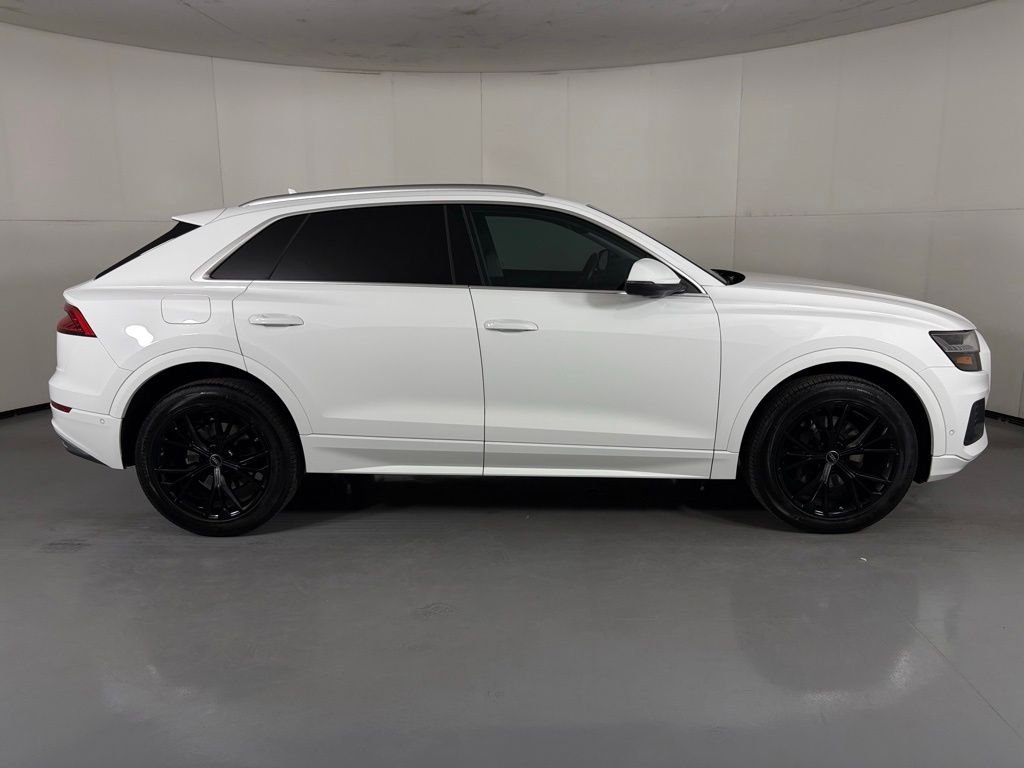 Used 2023 White Audi 55 Premium image 9