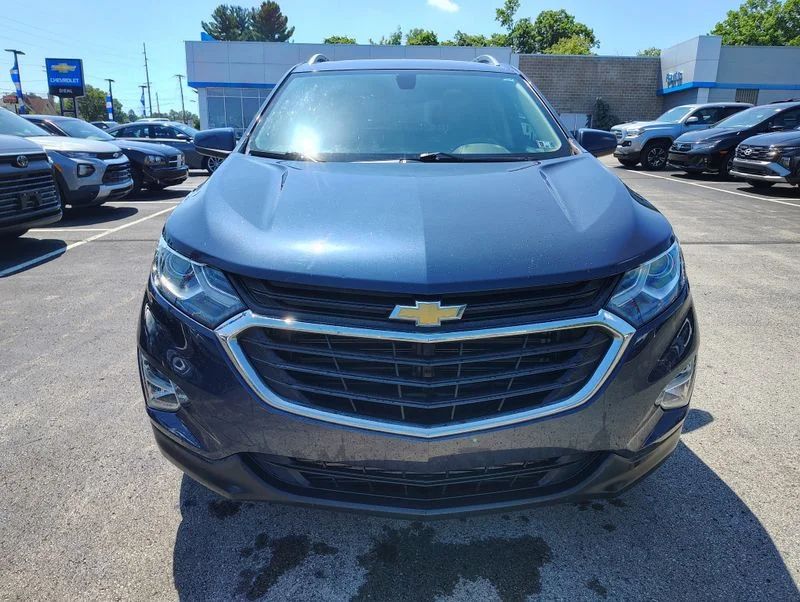 Used 2018 Blue Chevrolet LT image 2