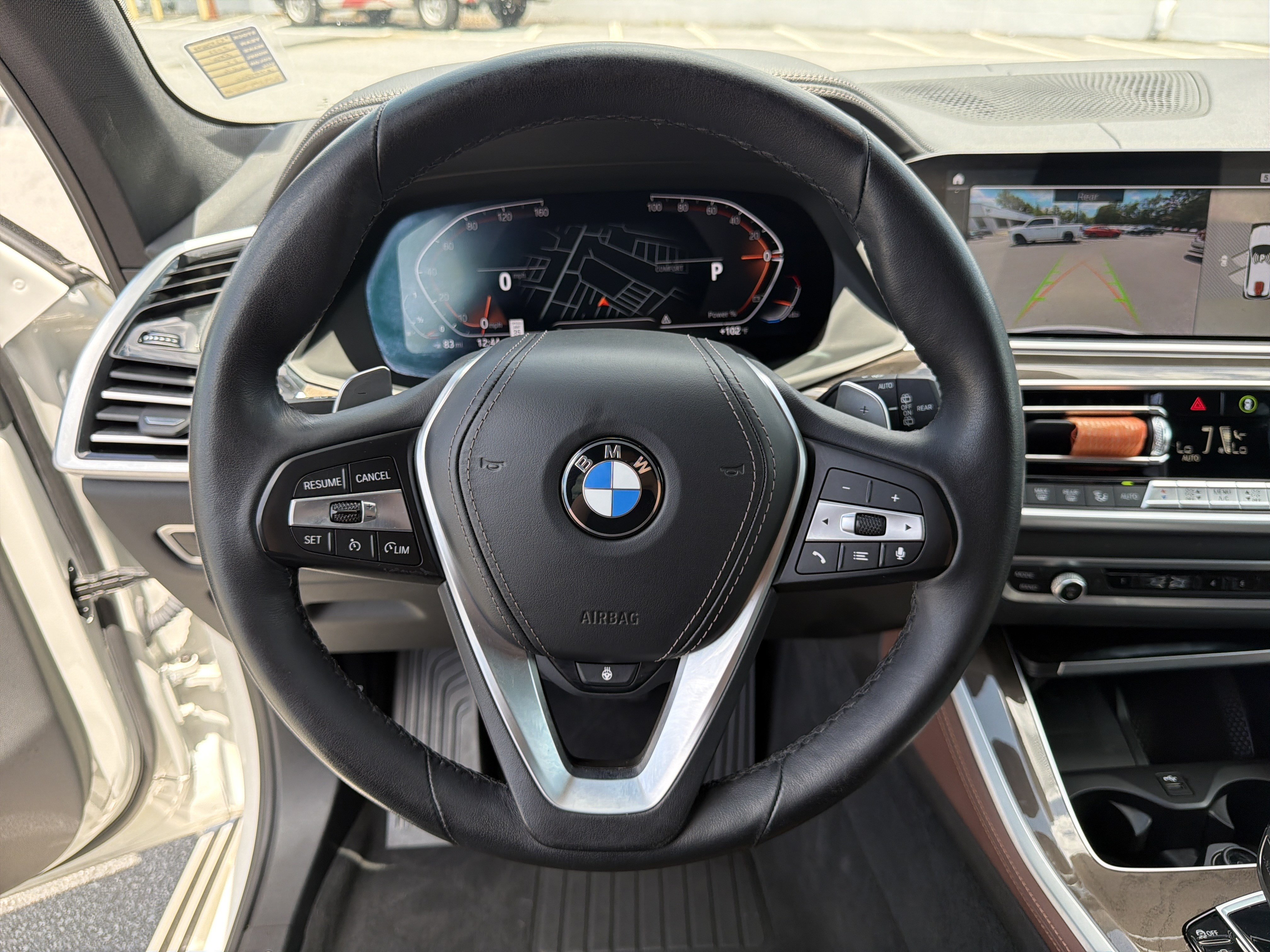 Used 2022 Alpine White BMW sDrive40i image 29