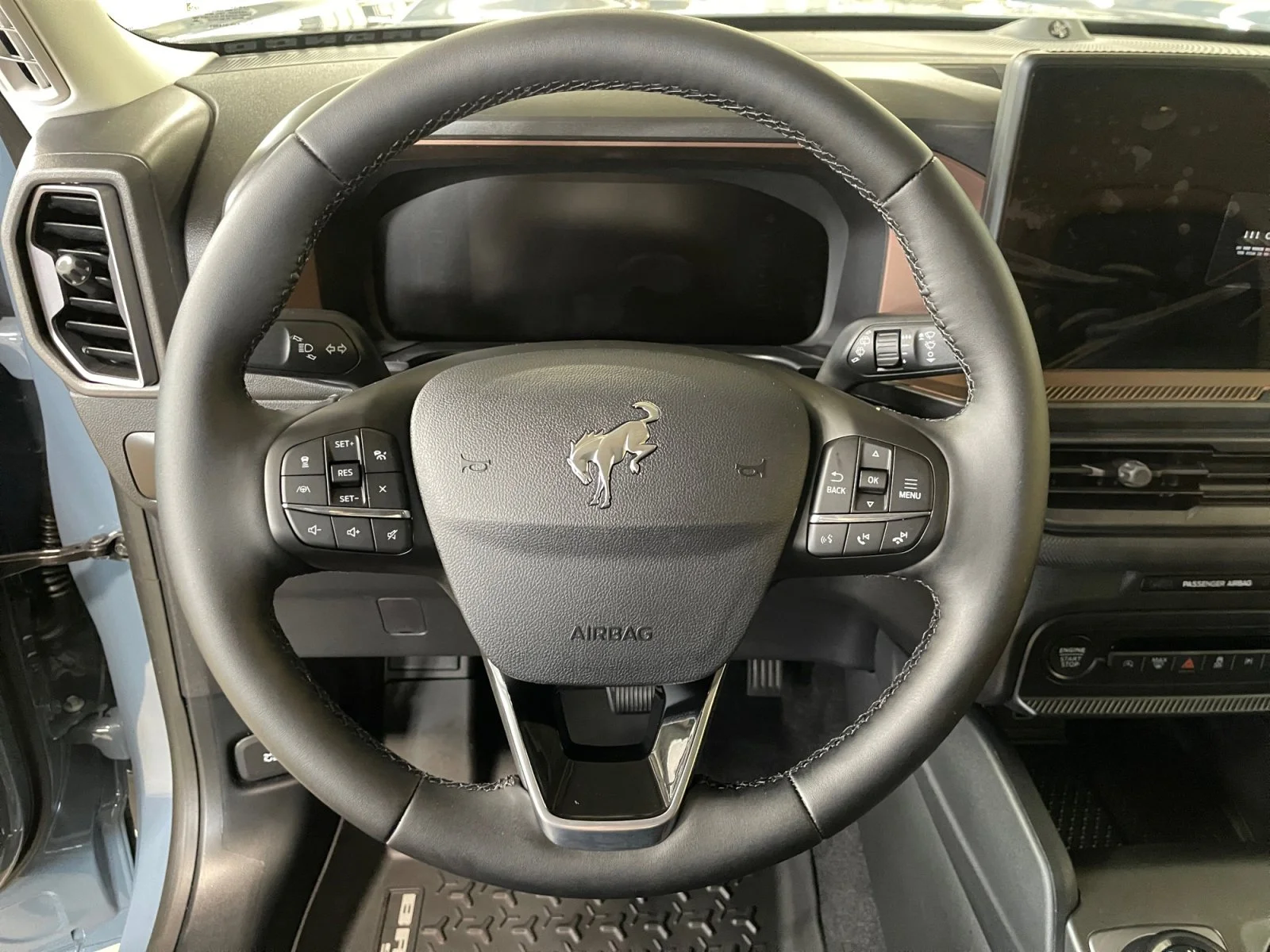 New 2026 Azure Grey Metallic Tri-Coat Ford Outer Banks image 16