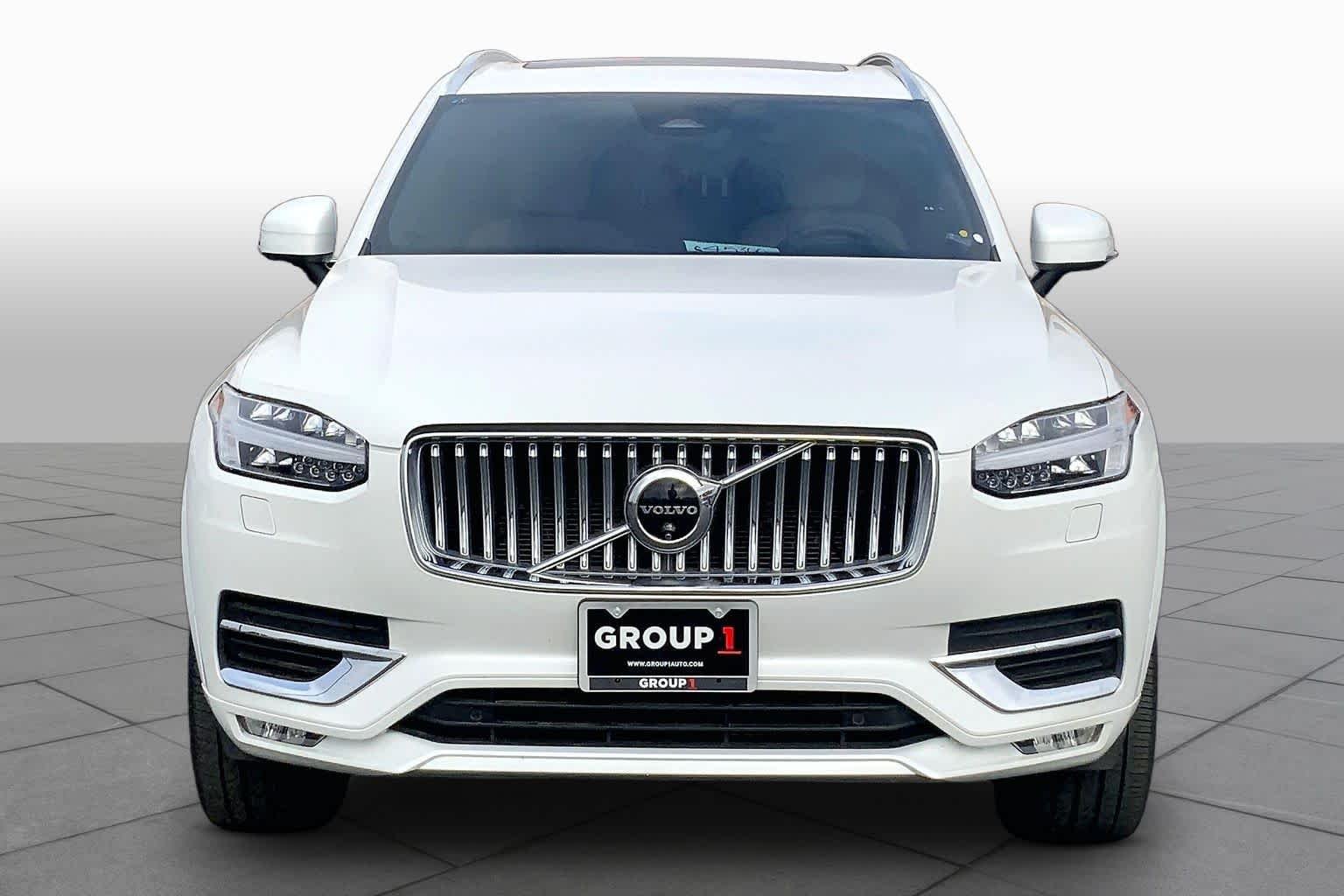 Pre-Owned 2024 Volvo XC90 Ultimate Bright Theme