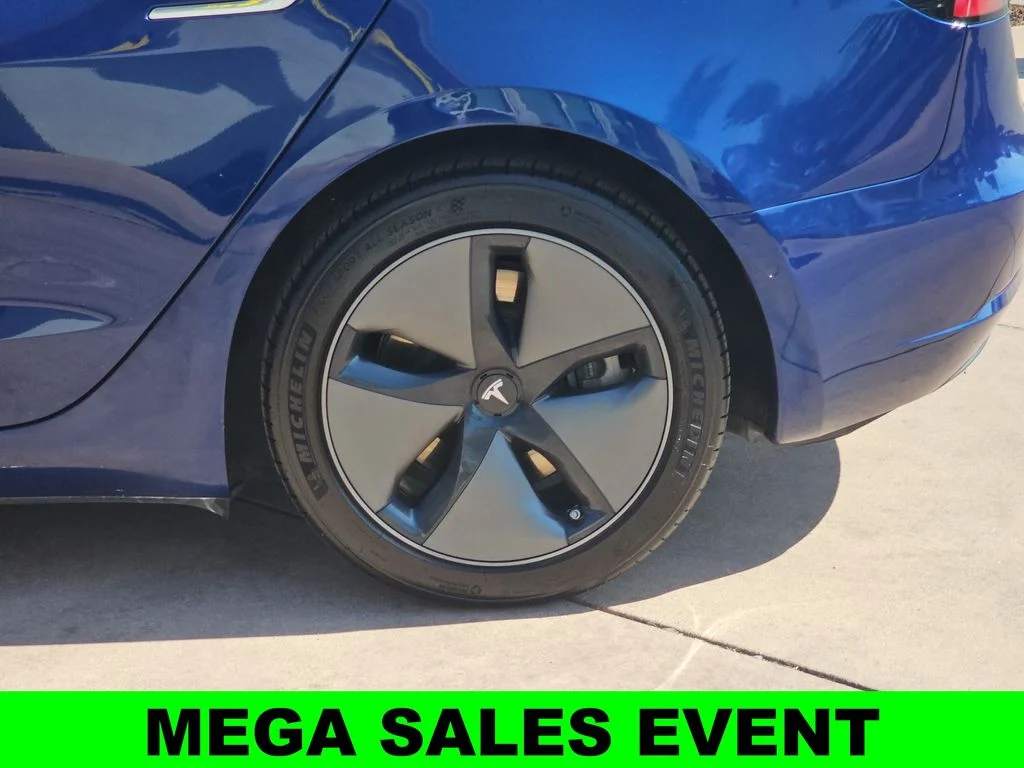 Used 2018 Blue Tesla Long Range image 37