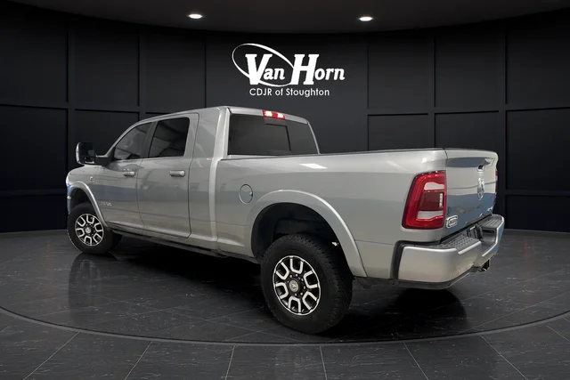 Used 2023 Billet Silver Metallic Ram Longhorn image 5