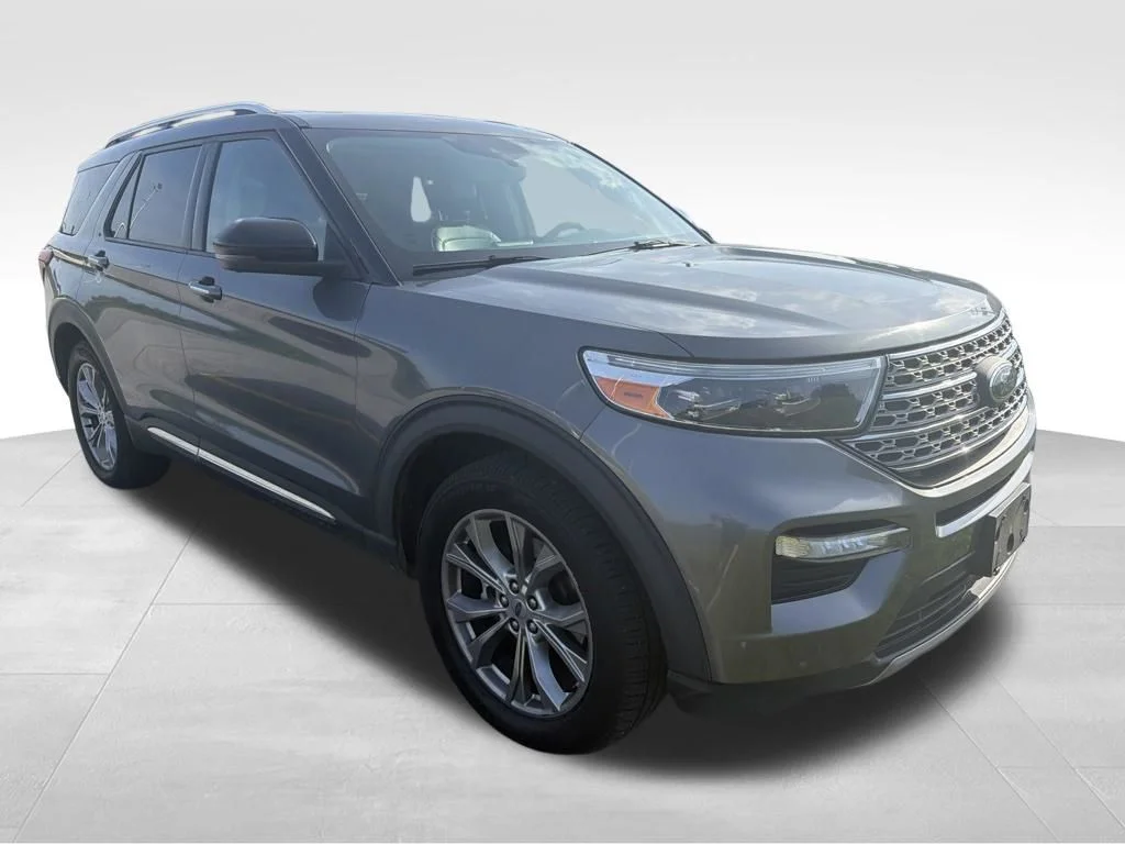 Used 2021 Gray Ford Limited image 16