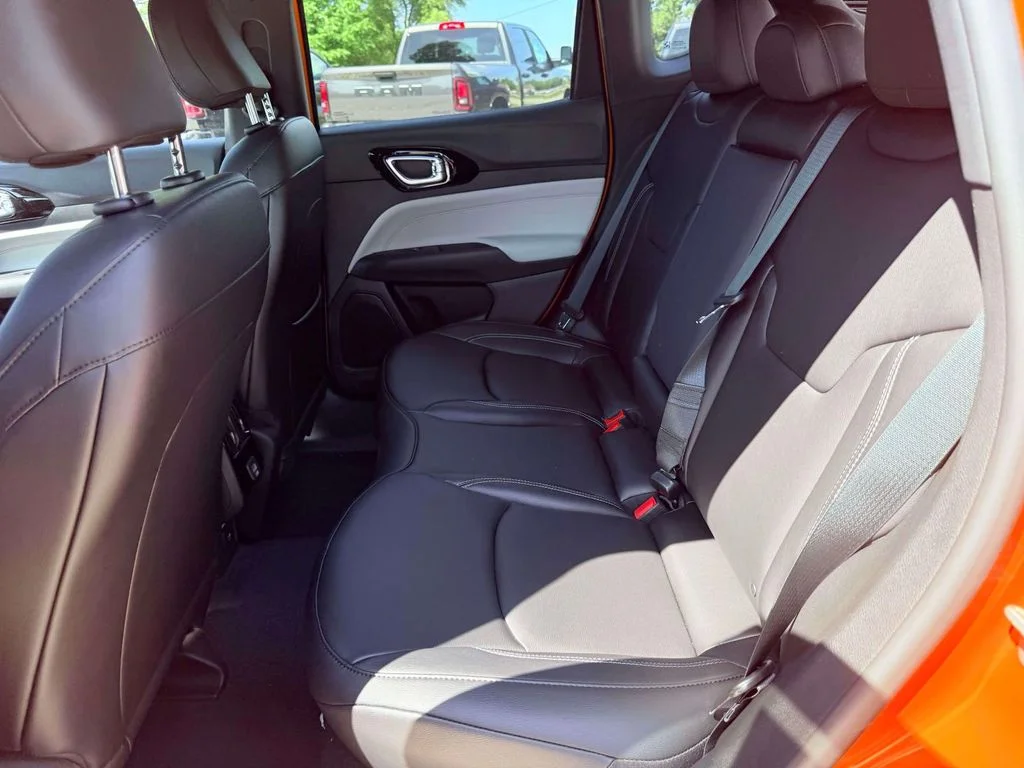New 2026 Joose (DISC) Jeep Limited image 11