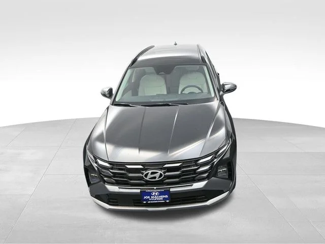 Used 2025 Gray Hyundai SEL Convenience image 25