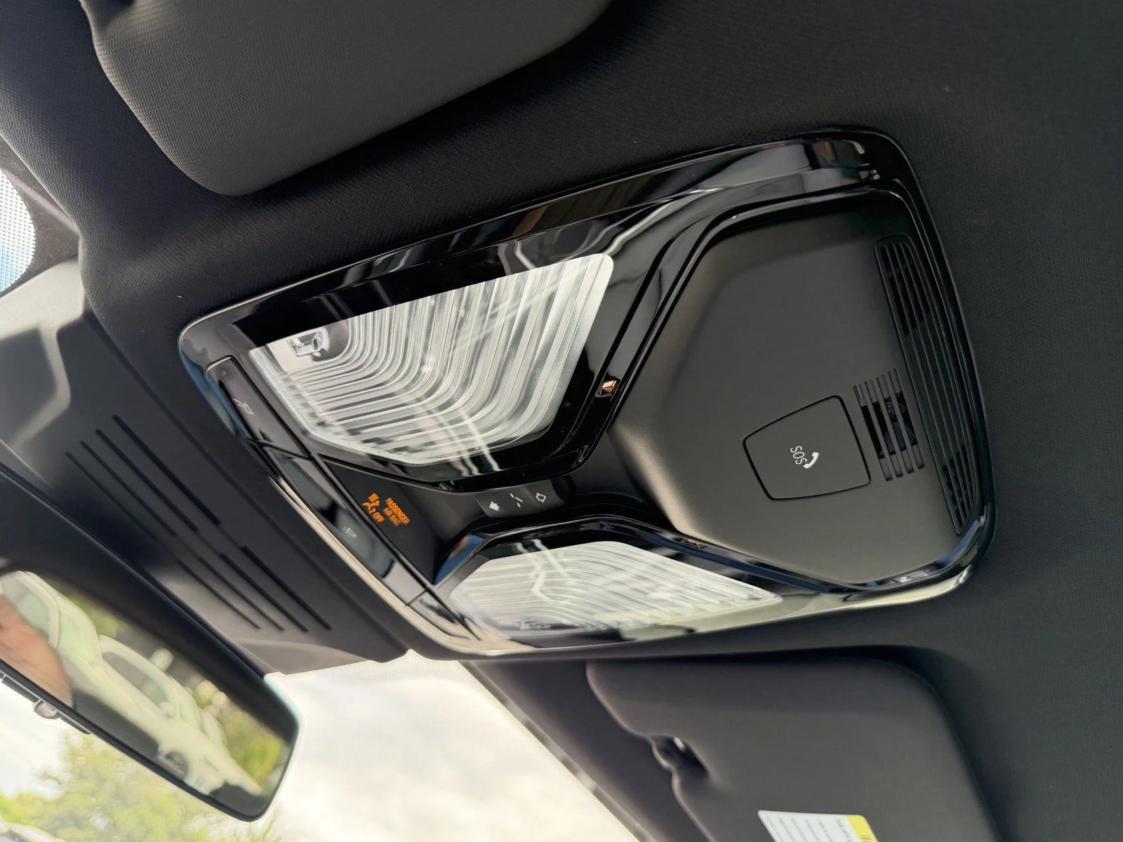 New 2026 Black Sapphire Metallic BMW xDrive40i image 38