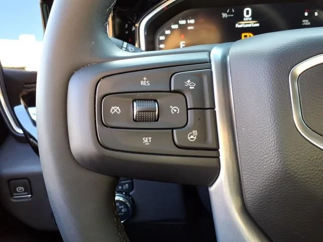 Used 2023 Onyx Black GMC Elevation image 25