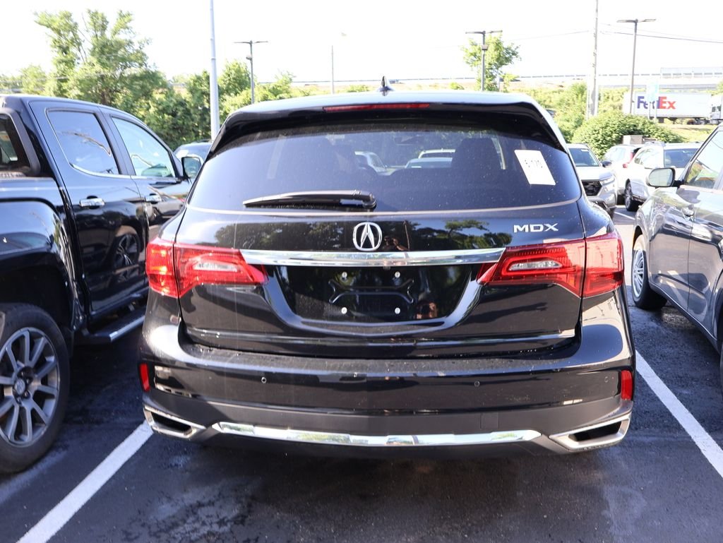 Used 2018  Acura 3.5L image 5